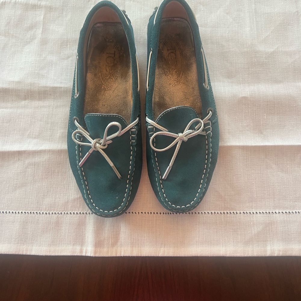 Classic Women’s Suede Driving Loafers in Teal with Silver Hardware - Picture 5 of 5